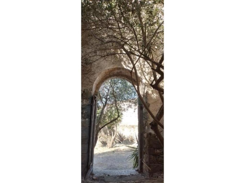 הוילה Oschiri Borgo Santo Stefano מראה חיצוני תמונה